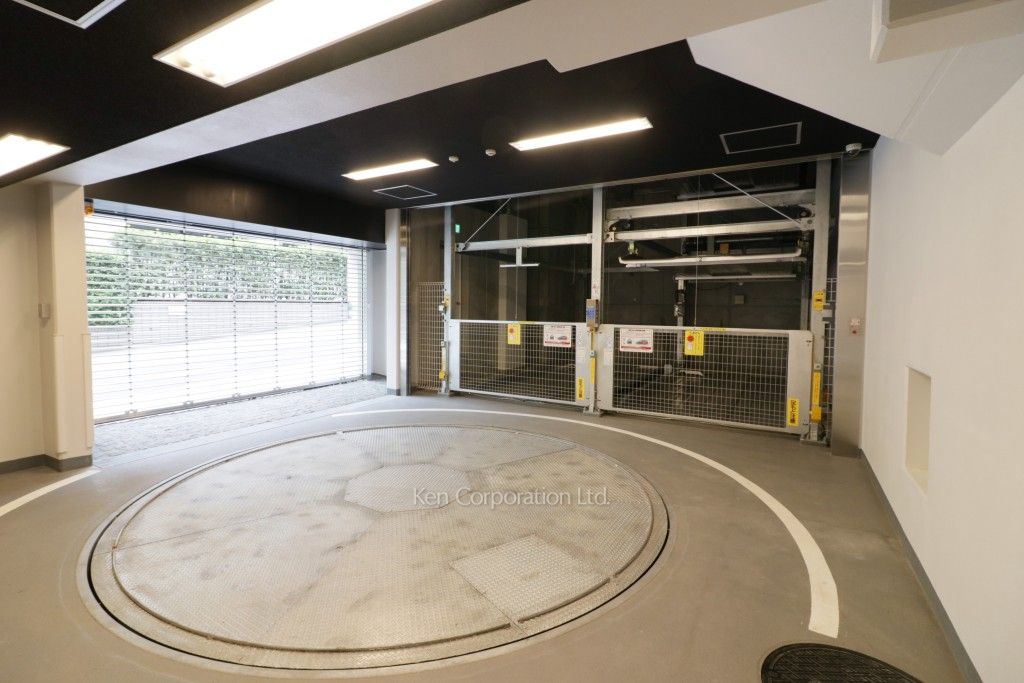ザ・パークハウス三番町テラスの写真 駐車場