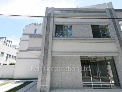 広尾レジデンス壱番館の写真 外観ひき
