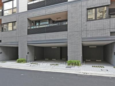 プラウド日本橋人形町パサージュの写真 駐車場