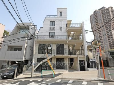 Hill Point Motoazabuの写真 外観ひき