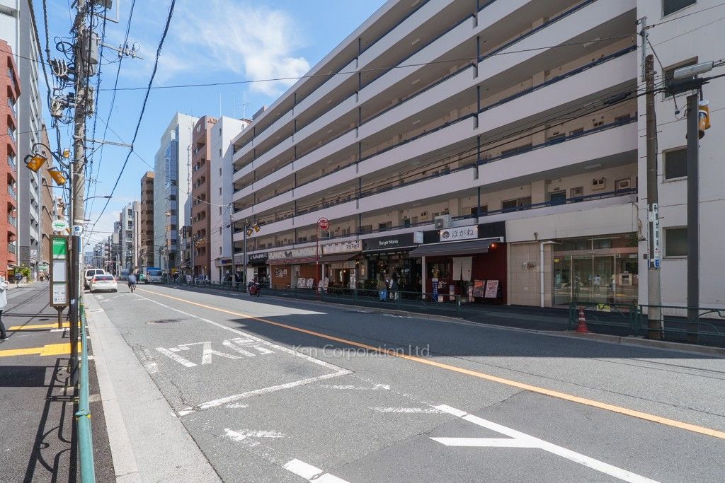 マンションニュー恵比寿の写真 前面道路