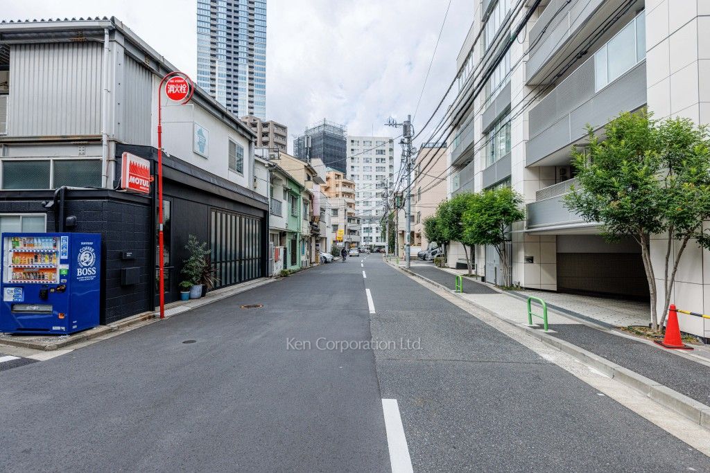 アトラス白金高輪の写真 前面道路