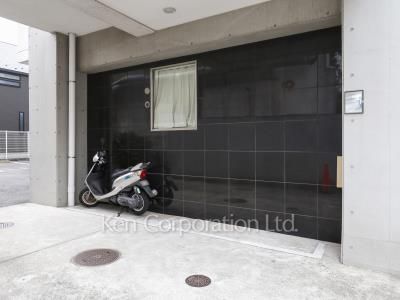 プレジール目黒の写真 バイク置き場