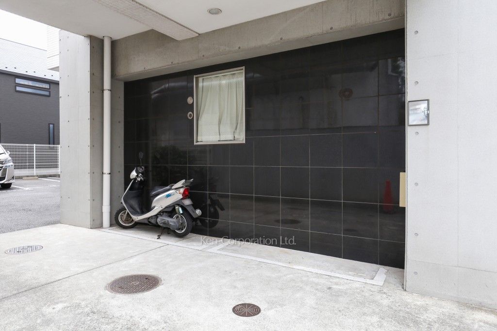 プレジール目黒の写真 バイク置き場