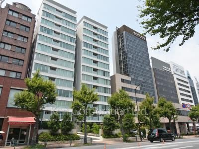 ブランズ市谷田町の写真 外観ひき