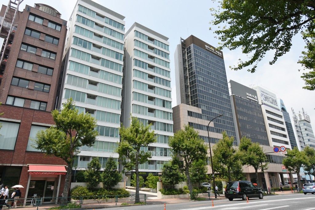 ブランズ市谷田町の写真 外観ひき