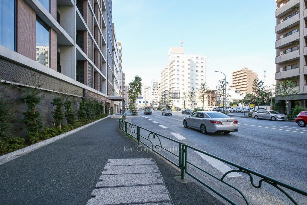 シティハウス中目黒テラスの写真 前面道路