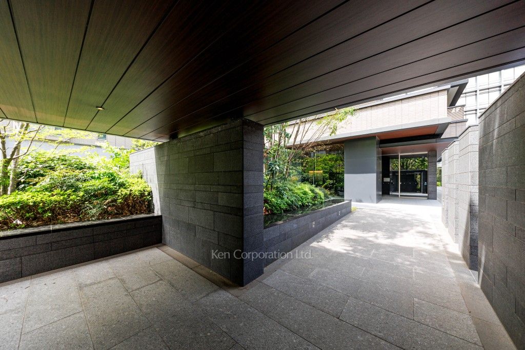 ブランズ六番町の写真 外観より