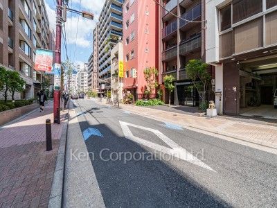 カーサスプレンディッド麻布十番の写真 前面道路