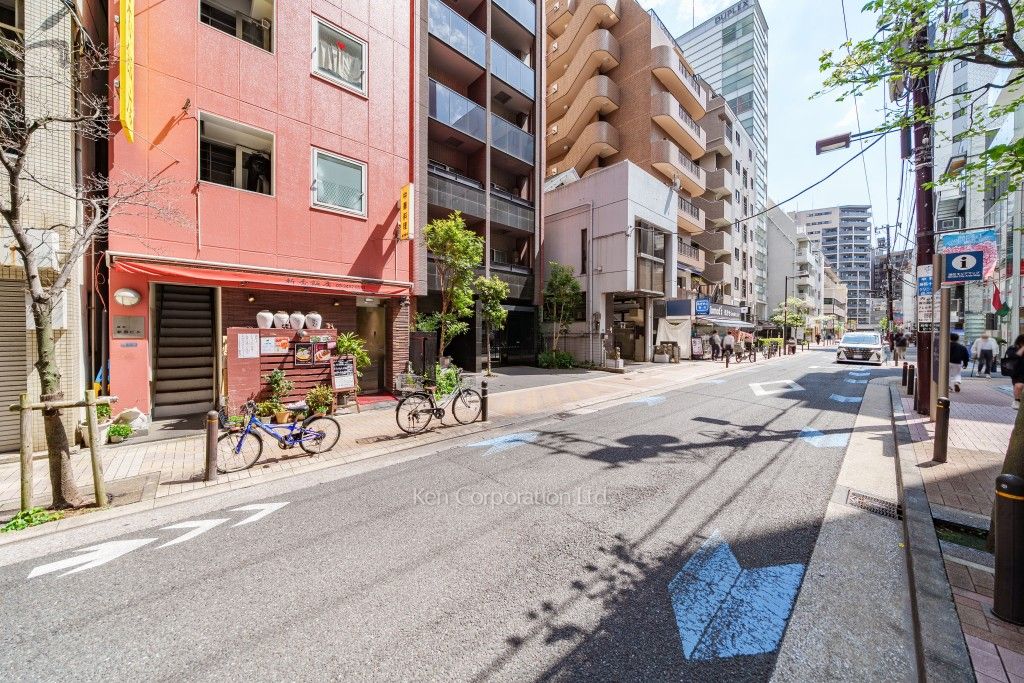 カーサスプレンディッド麻布十番の写真 前面道路