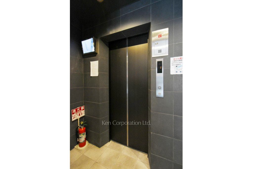 リヴシティ赤坂の写真 外観より