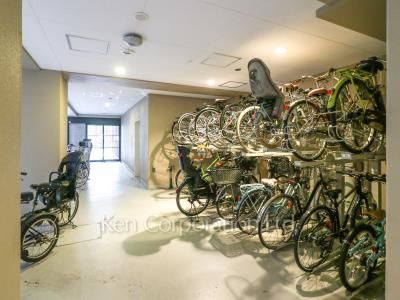 グランスイート日本橋浜町二丁目の写真 駐輪場