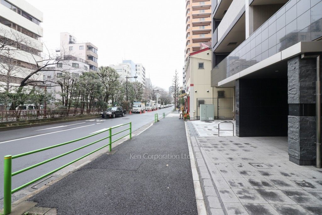 グランスイート日本橋浜町二丁目の写真 前面道路