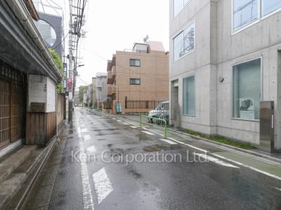 ESCENARIO南麻布の写真 前面道路