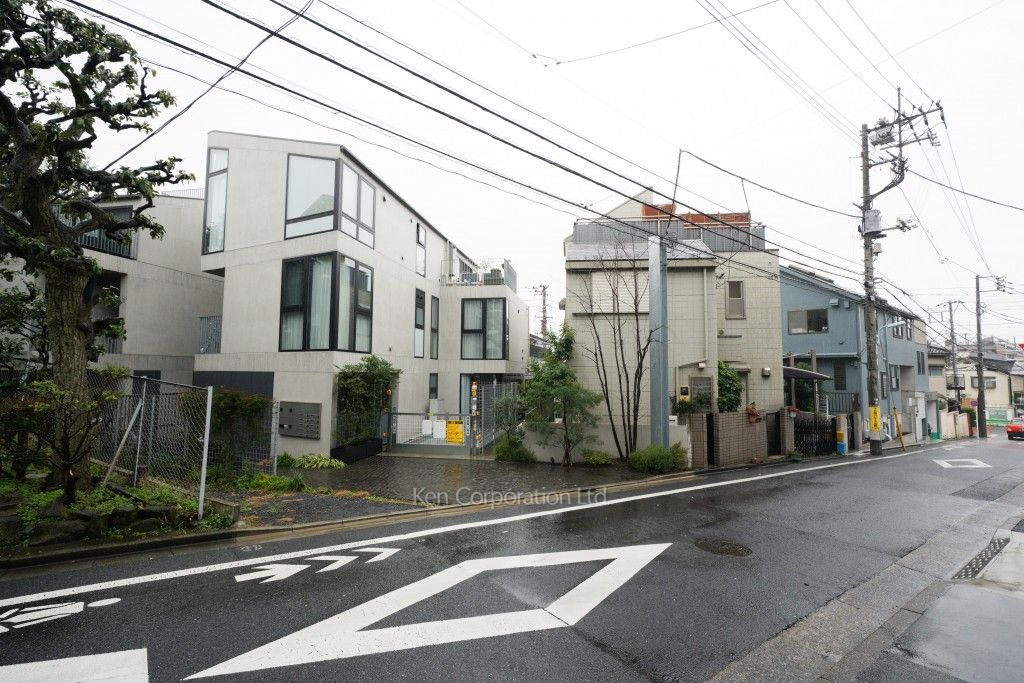 nonetの写真 前面道路