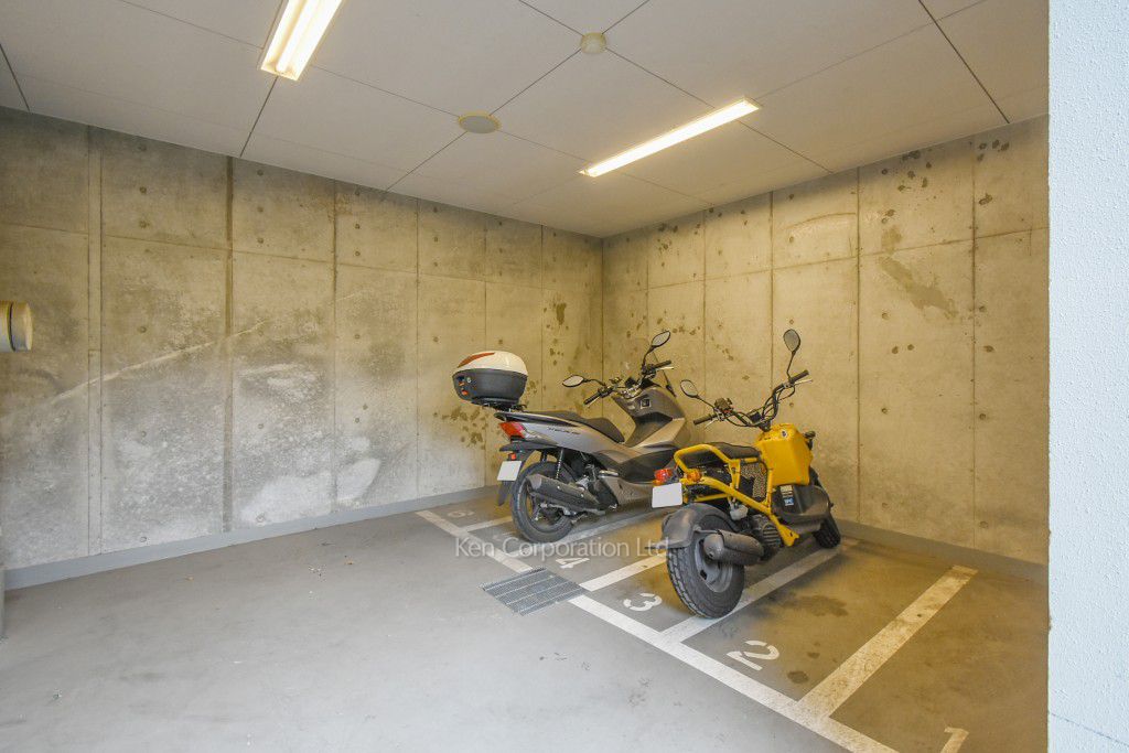 カスタリア戸越駅前の写真 バイク置き場