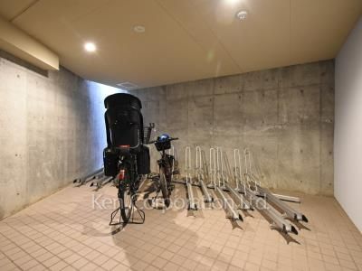 ロイヤルシーズン六本木檜町公園の写真 駐輪場