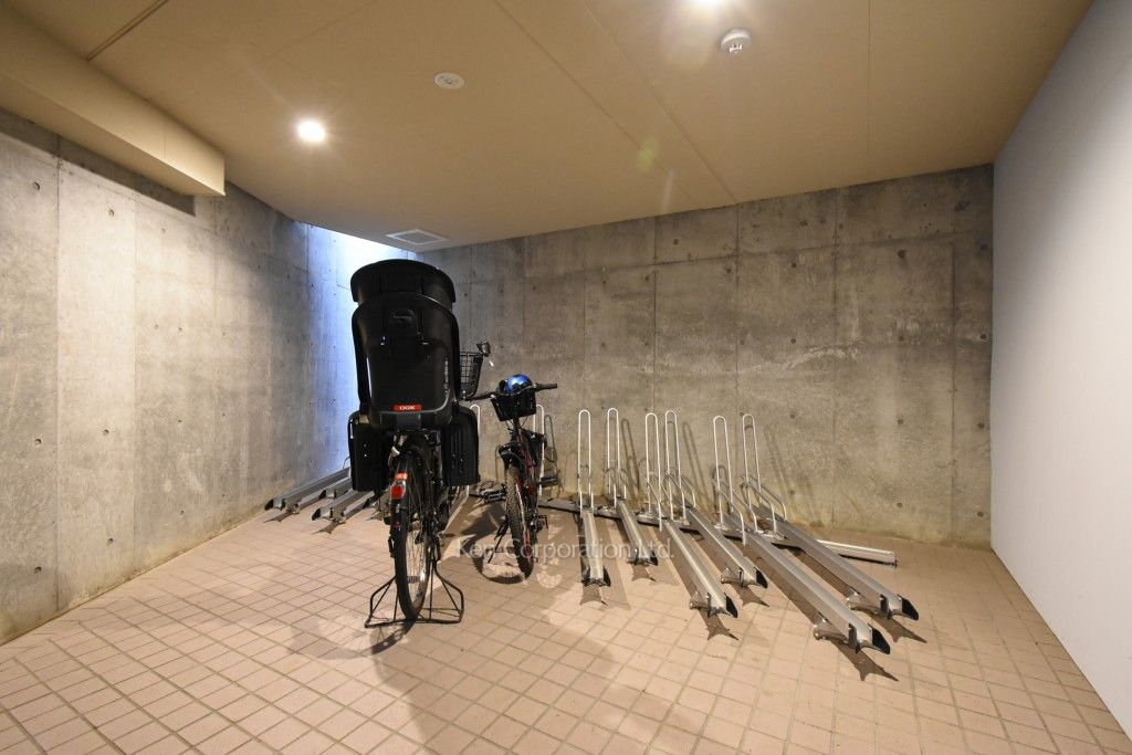 ロイヤルシーズン六本木檜町公園の写真 駐輪場
