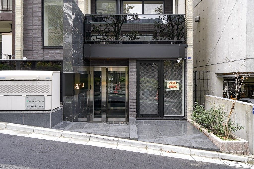 BRAVE赤坂の写真 外観より