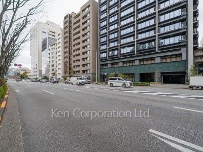 ザ・パークハウス市ヶ谷の写真 前面道路