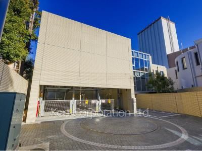 Prestige Residence白金長者丸の写真 駐車場