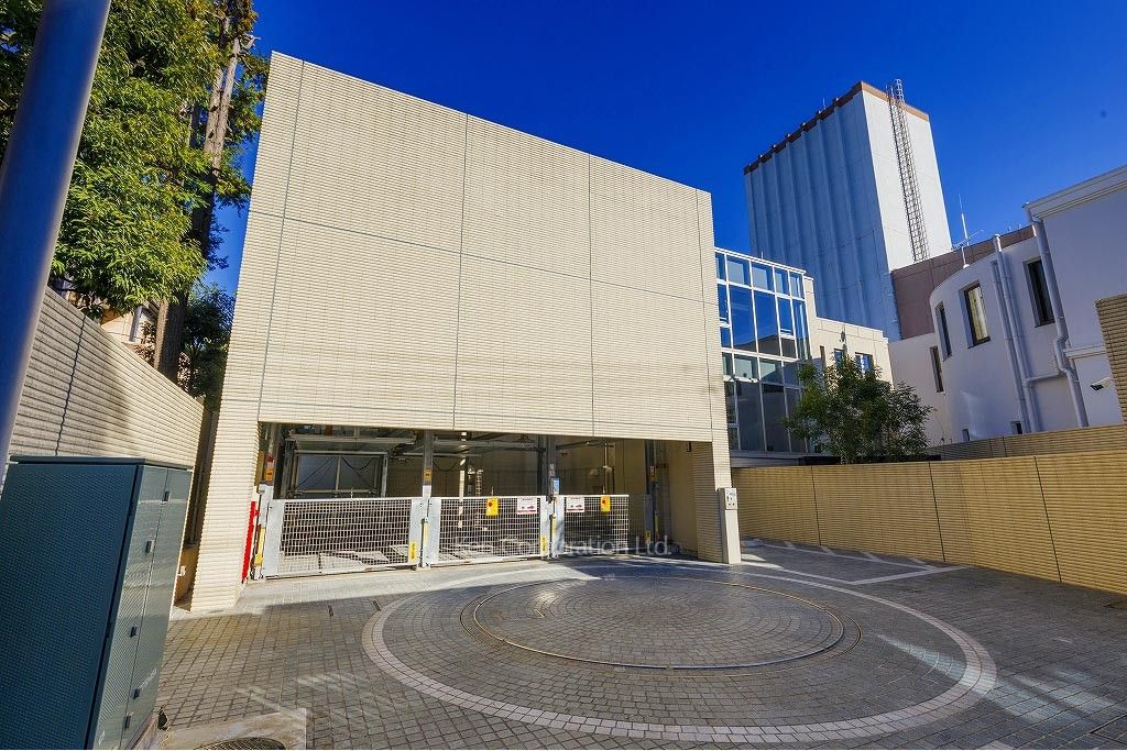 Prestige Residence白金長者丸の写真 駐車場