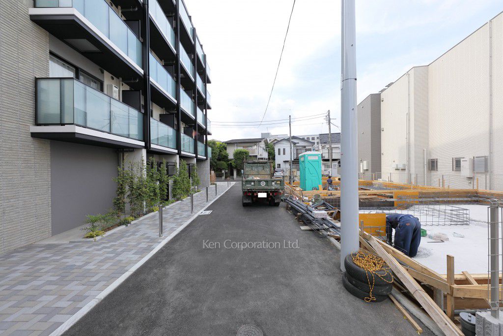 イプセ戸越公園の写真 前面道路