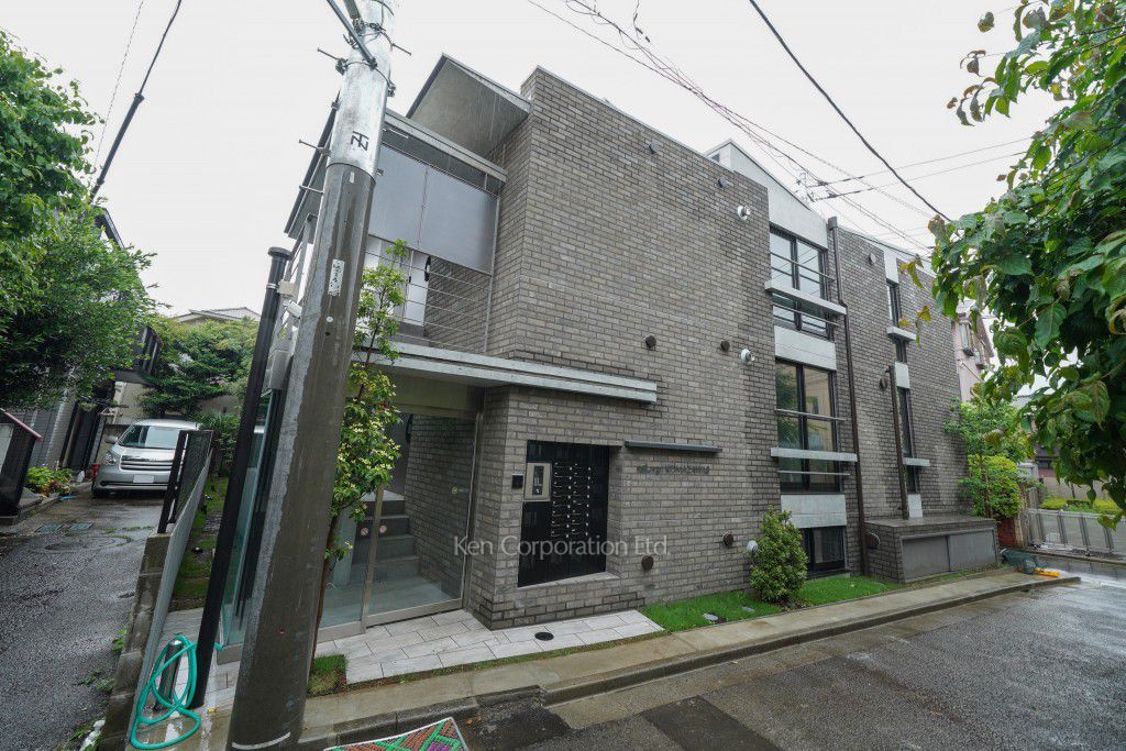 est Largo KOMAZAWAⅡの写真 外観ひき