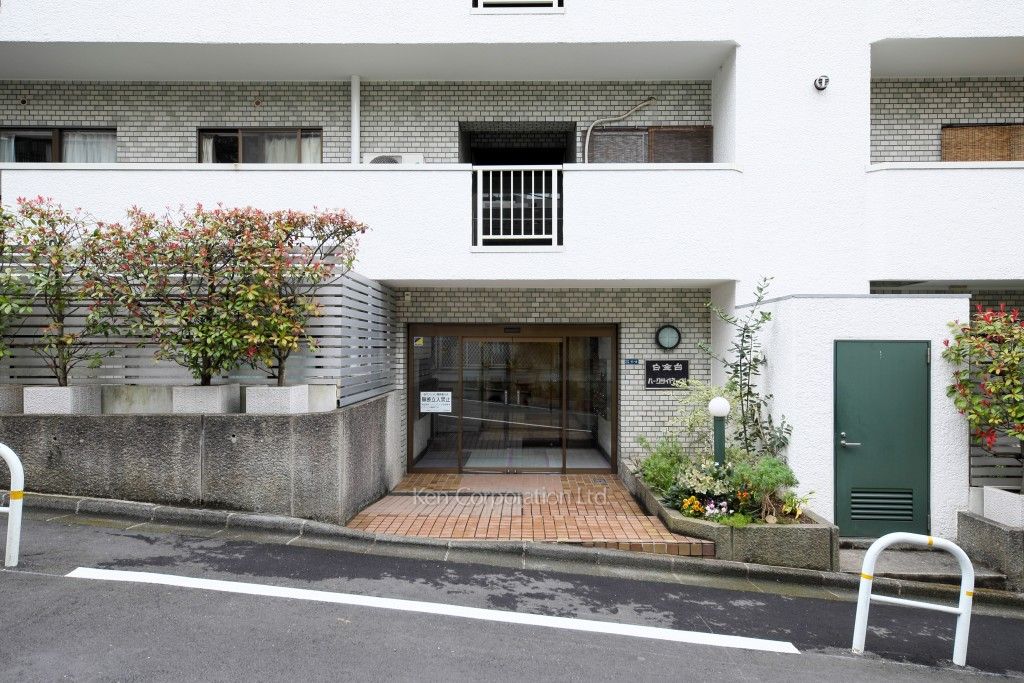 白金台パークサイドハイツの写真 外観より