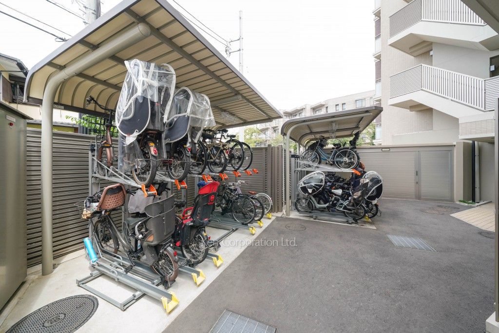 Brillia目黒碑文谷の写真 駐輪場