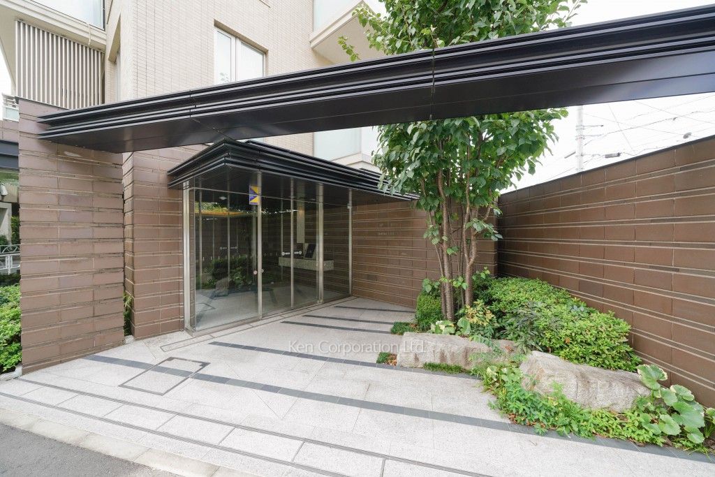 Brillia目黒碑文谷の写真 外観より