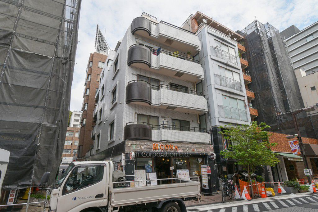 ストーク麻布十番の写真 外観ひき