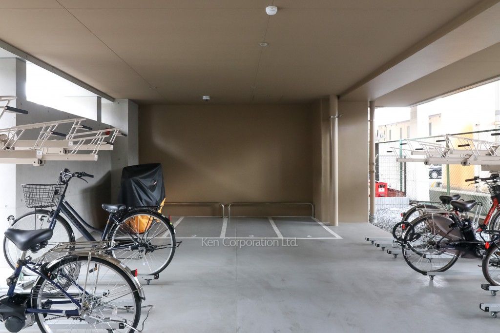  バイク置き場