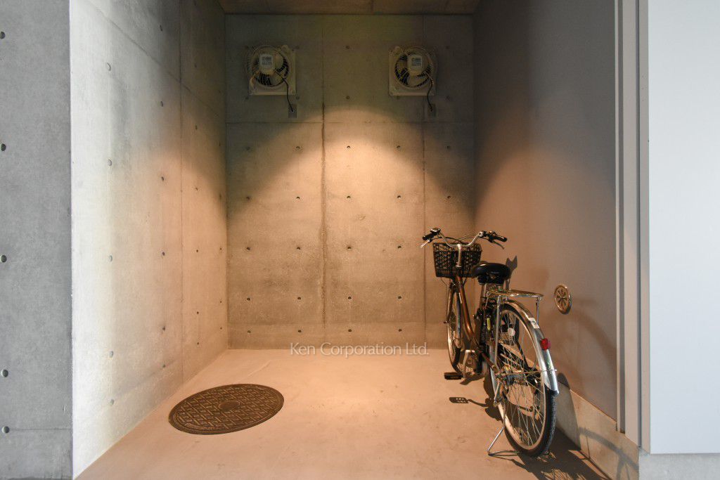 鶯啼居の写真 駐輪場