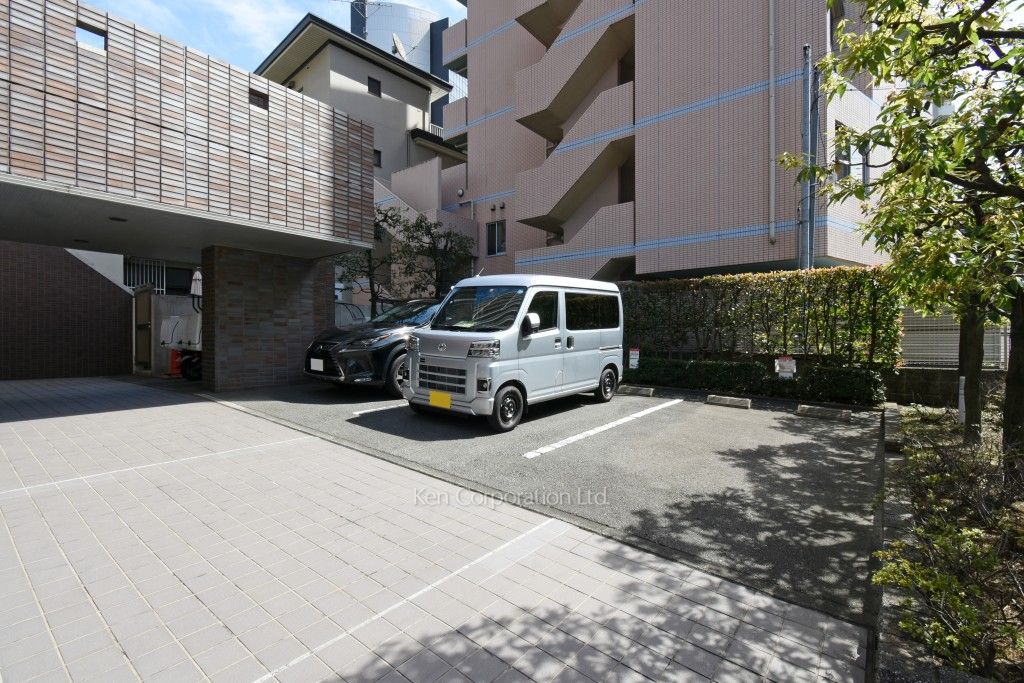 クロスレジデンス白金高輪の写真 駐車場