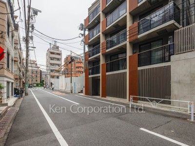 ウェルスクエアイズム恵比寿の写真 前面道路