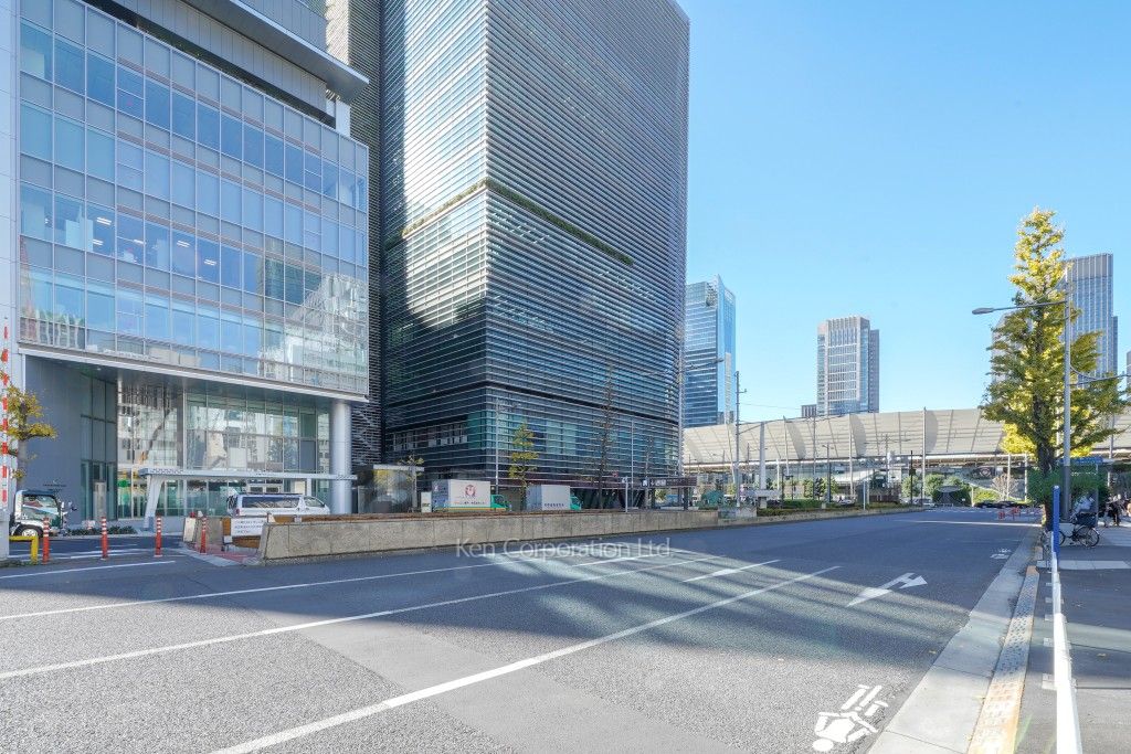 東京ミッドタウン八重洲 八重洲セントラルスクエアの写真 前面道路