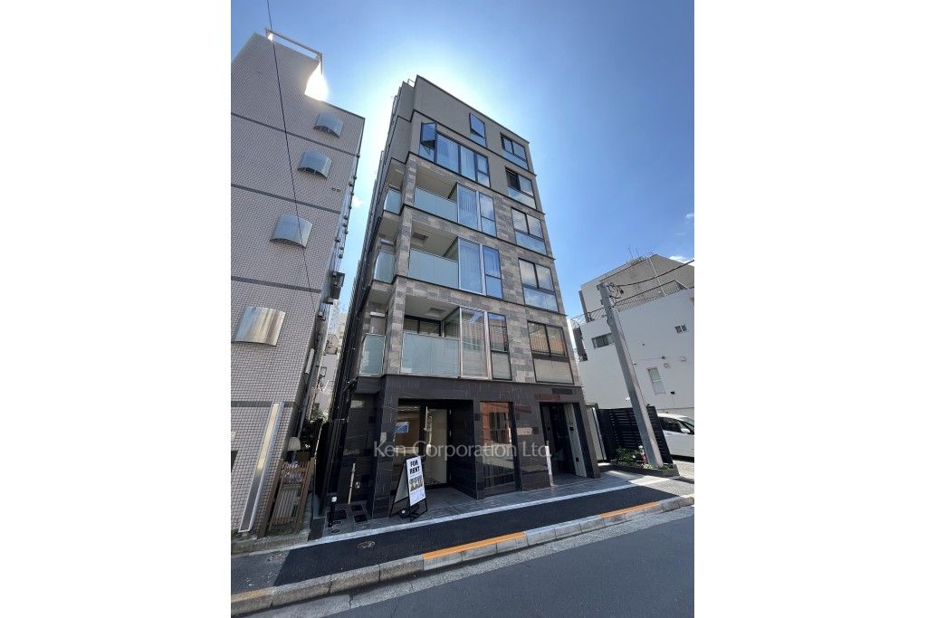 ロイヤルシーズン東麻布の写真 外観ひき