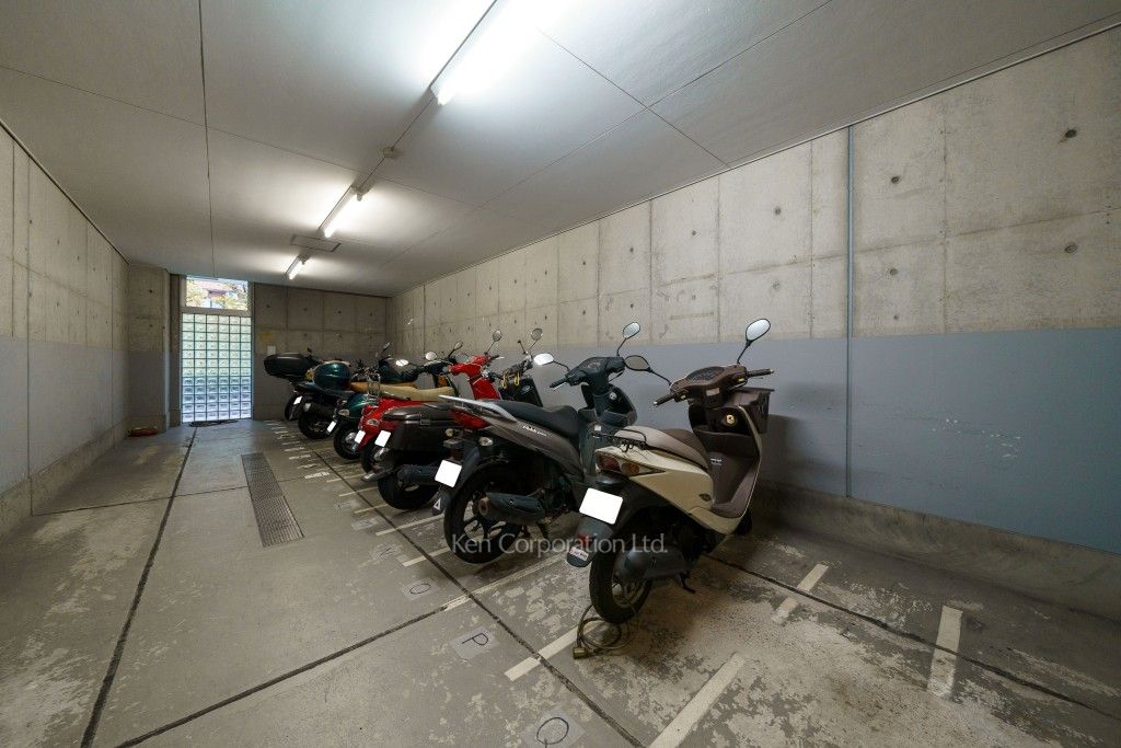 グリーンホームズⅡの写真 バイク置き場