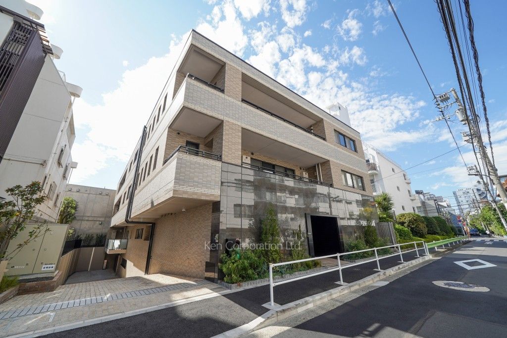 ブラウベルグ表参道の写真 外観ひき