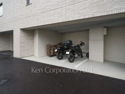  バイク置き場