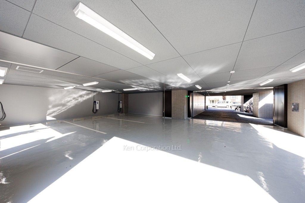 プレミスト代々木大山の写真  駐車場