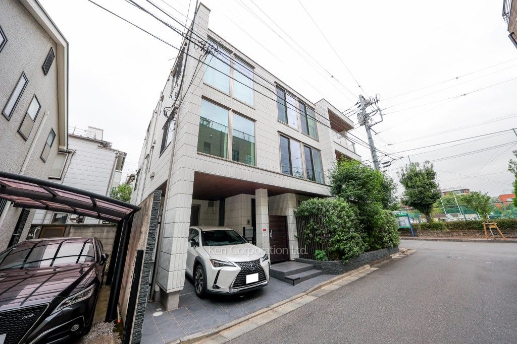  外観ひき