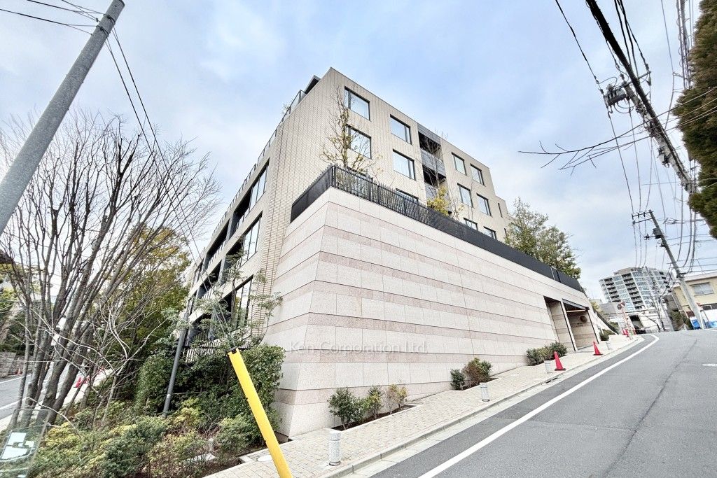 フォレセーヌ渋谷富ヶ谷の写真 外観ひき