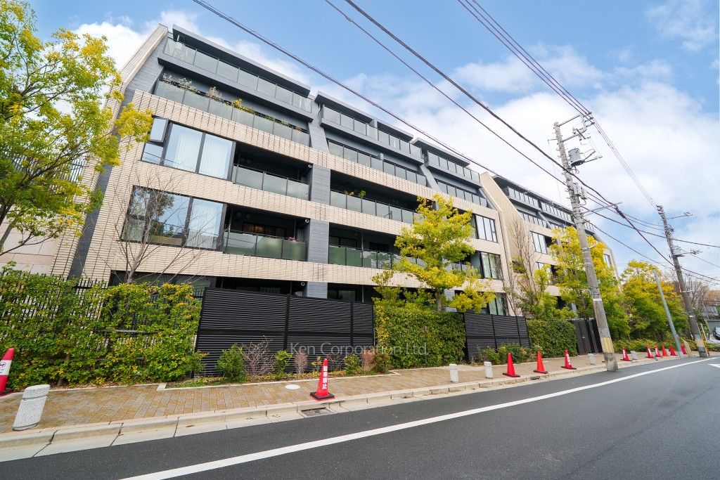 フォレセーヌ渋谷富ヶ谷の写真 外観ひき