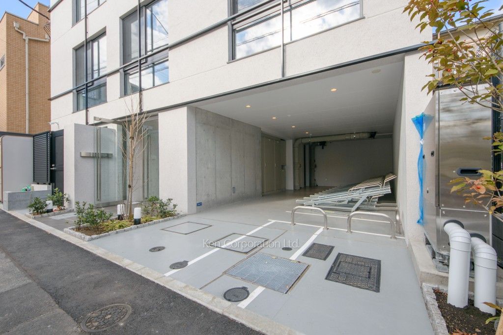 ガーデンレジデンス恵比寿の写真 バイク置き場