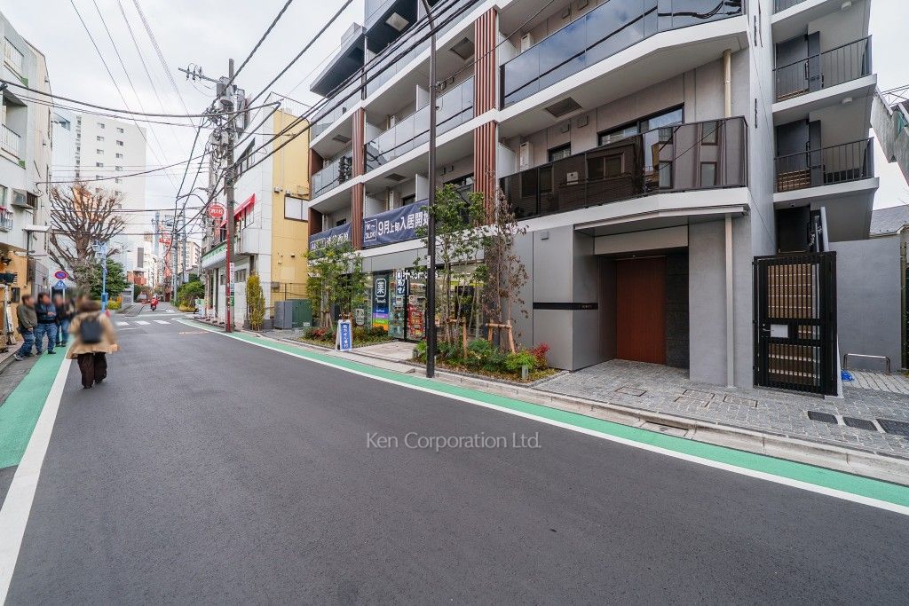 AIFLAT渋谷西原の写真 前面道路