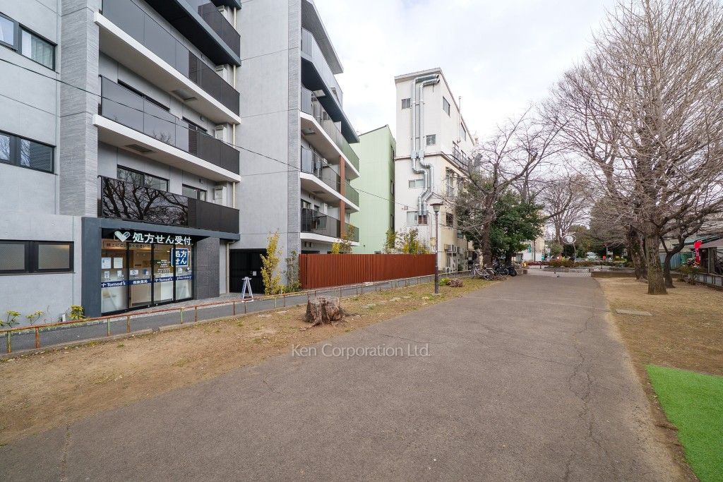 AIFLAT渋谷西原の写真 前面道路