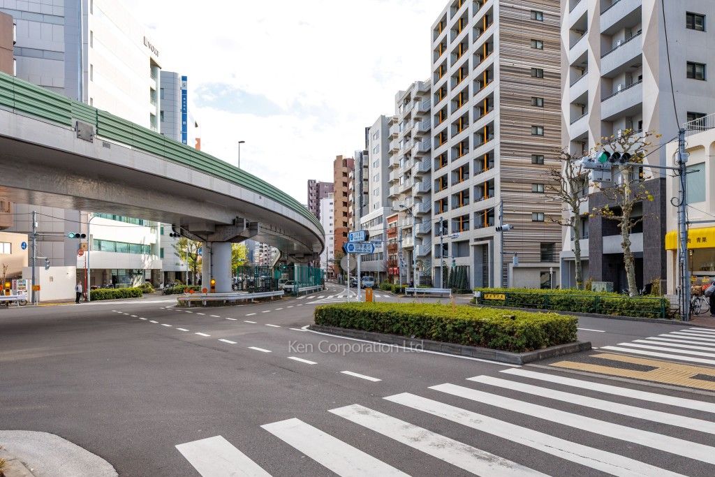 デュオフラッツ池尻大橋の写真  前面道路
