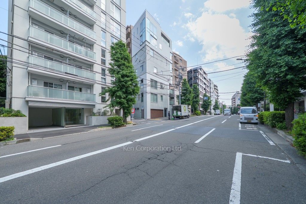 イプセ広尾の写真 前面道路
